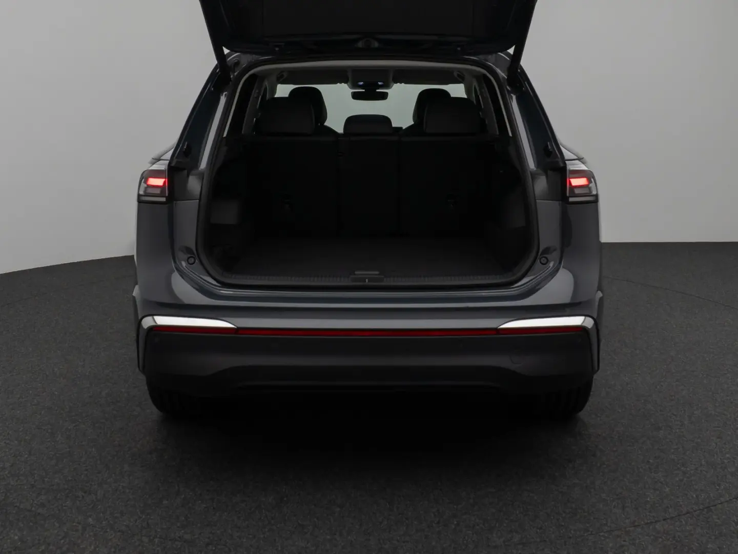 Tiguan 2.0 TDI Elegance 360°ACC AHK HUD Lenkrhzg