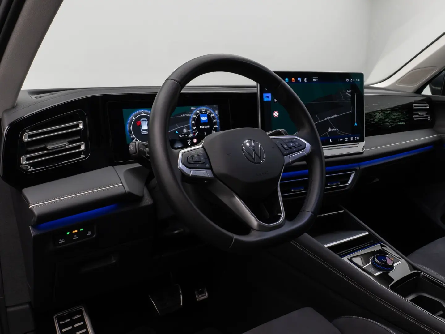Tiguan 2.0 TDI Elegance 360°ACC AHK HUD Lenkrhzg