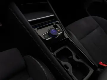 Tiguan 2.0 TDI Elegance 360°ACC AHK HUD Lenkrhzg
