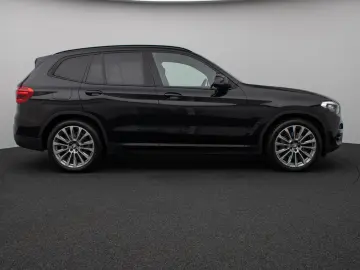 X3 xD30e Panorama HUD DAB HiFi Komfort Sport 20