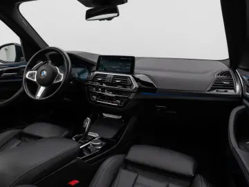 X3 xD30e Panorama HUD DAB HiFi Komfort Sport 20
