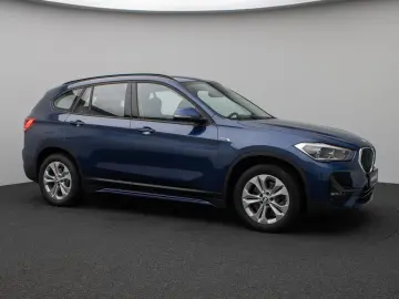X1 xD25e Sport Line Kamera DAB Geschwindigkeitsr