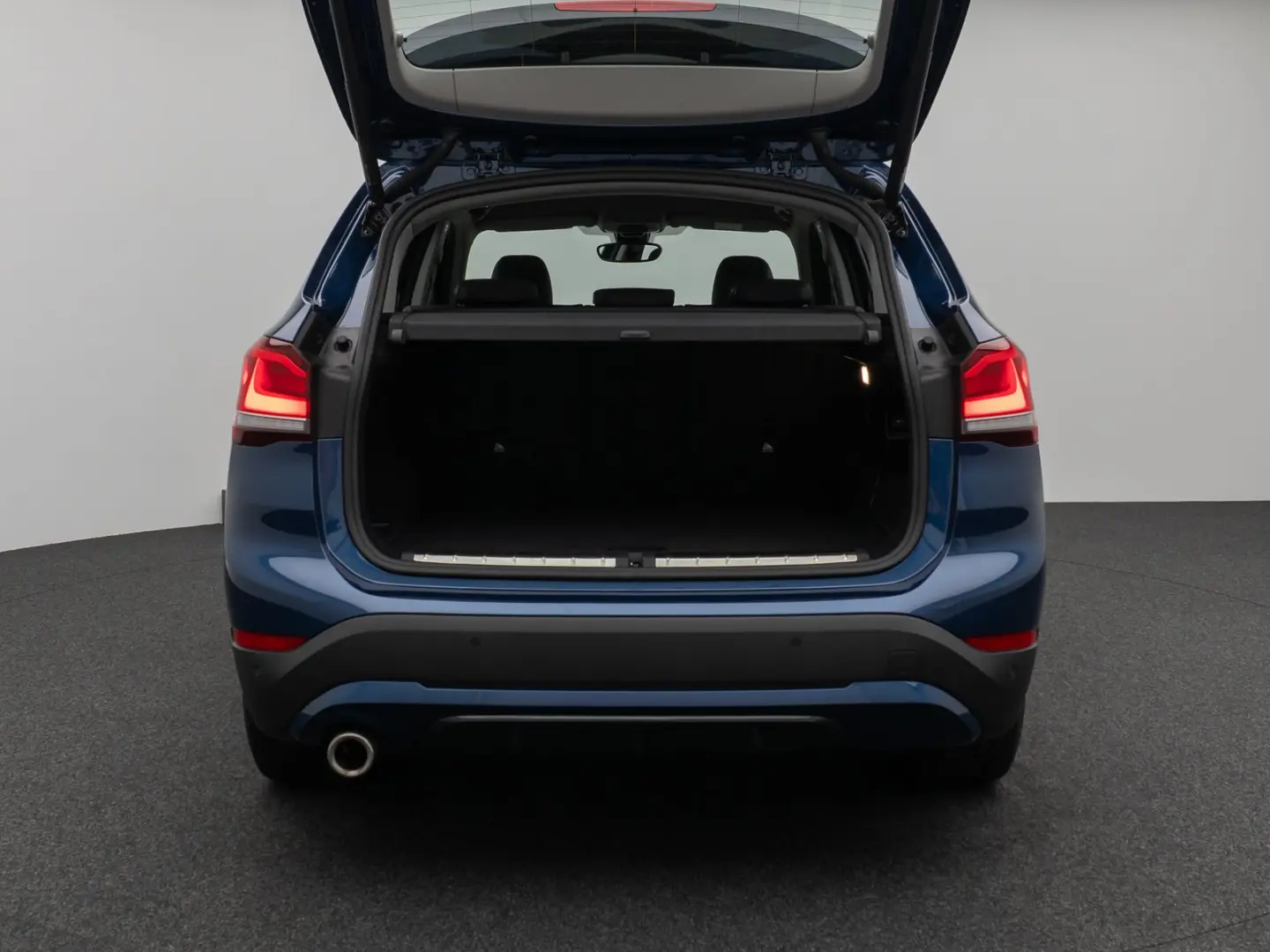 X1 xD25e Sport Line Kamera DAB Geschwindigkeitsr