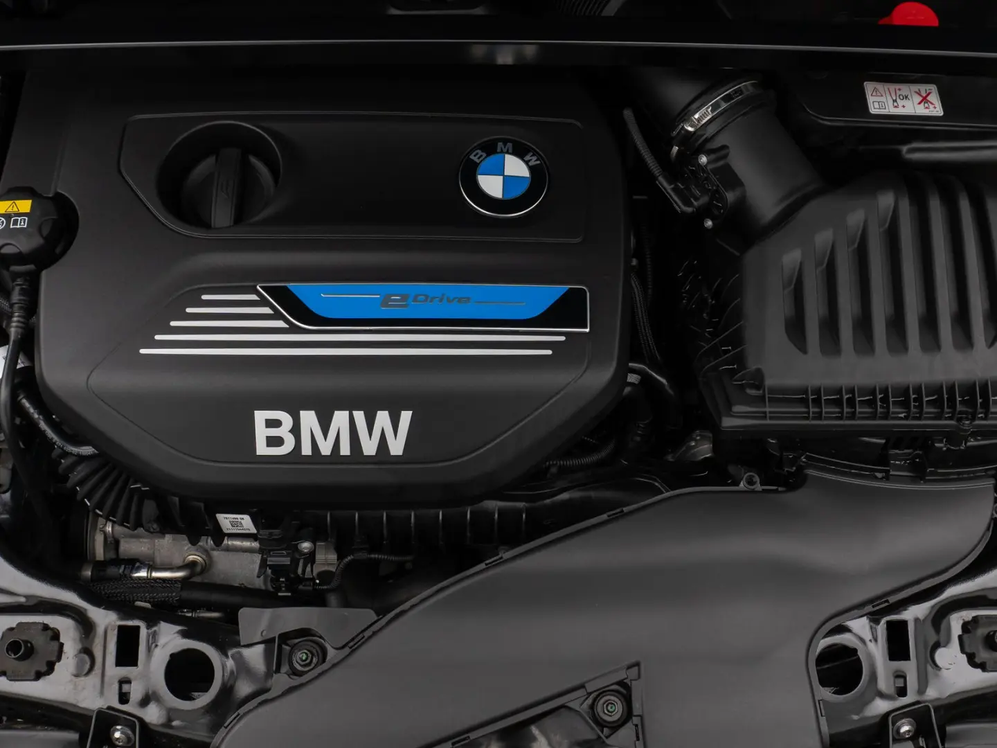 X1 xD25e Sport Line Kamera DAB Geschwindigkeitsr