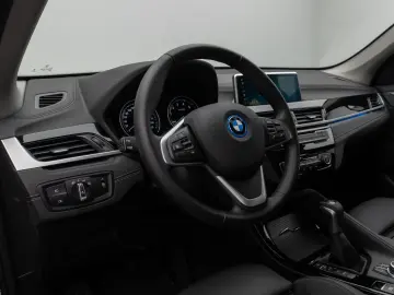 X1 xD25e Sport Line Kamera DAB Geschwindigkeitsr