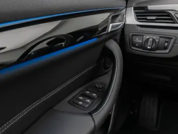 X1 xD25e Sport Line Kamera DAB Geschwindigkeitsr
