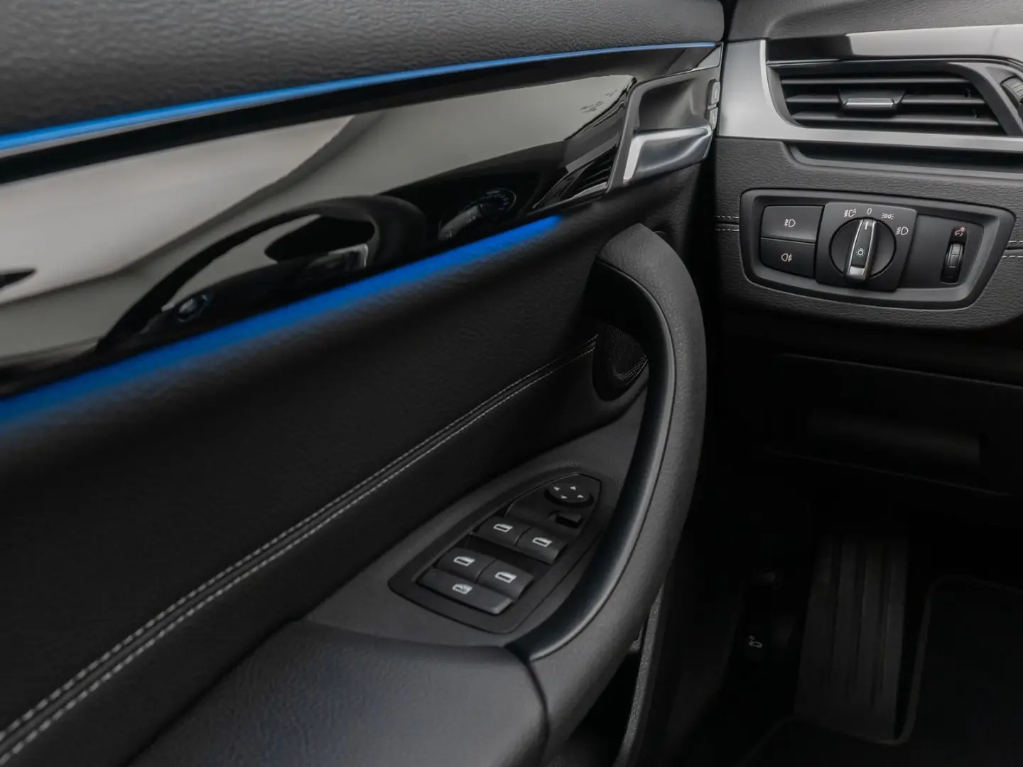 X1 xD25e Sport Line Kamera DAB Geschwindigkeitsr