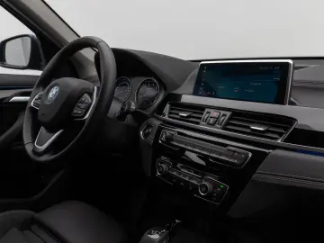X1 xD25e Sport Line Kamera DAB Geschwindigkeitsr