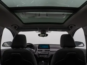 X1 xD25e Panorama Kamera HUD DAB Komfort Alarm