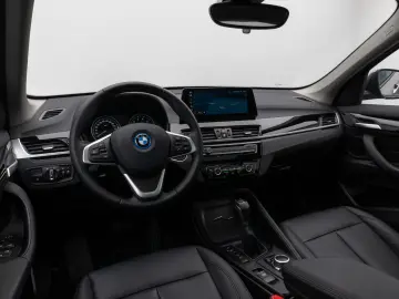 X1 xD25e Panorama Kamera HUD DAB Komfort Alarm
