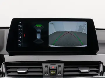 X1 xD25e Panorama Kamera HUD DAB Komfort Alarm