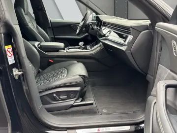 AUDI RSQ8 Dynamik+Ceramik B&O Panorama Soft-Close AHK*23