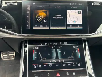 AUDI RSQ8 Dynamik+Ceramik B&O Panorama Soft-Close AHK*23