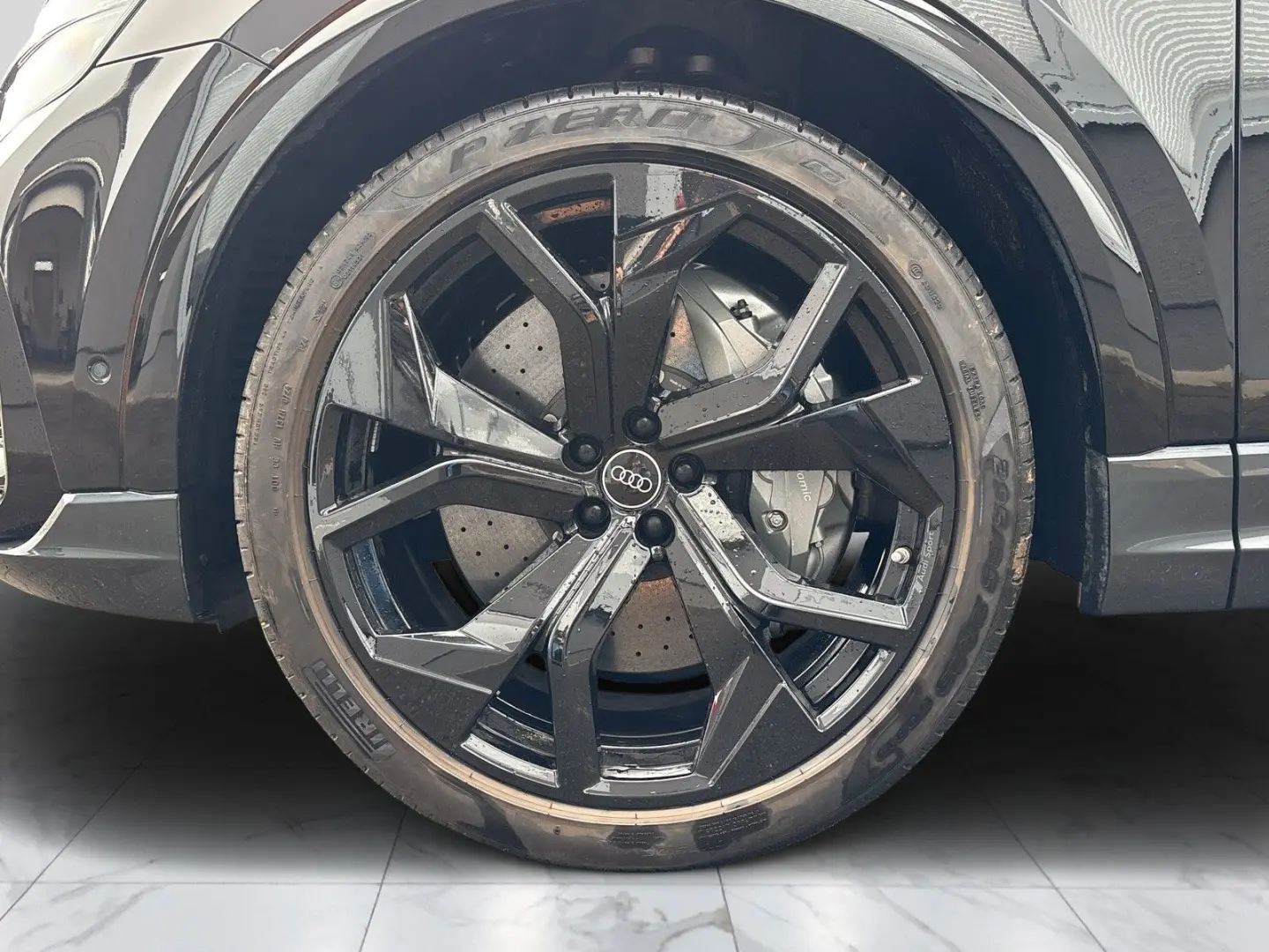 AUDI RSQ8 Dynamik+Ceramik B&O Panorama Soft-Close AHK*23