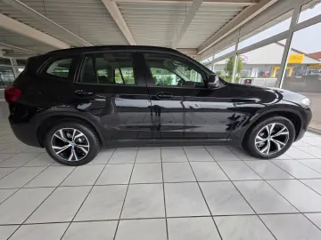 X3 xDrive 30 e Advantage, Pano, PDC, Kam, SHZ