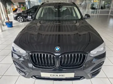 X3 xDrive 30 e Advantage, Pano, PDC, Kam, SHZ