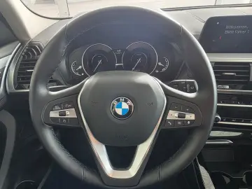 X3 xDrive 30 e Advantage, Pano, PDC, Kam, SHZ