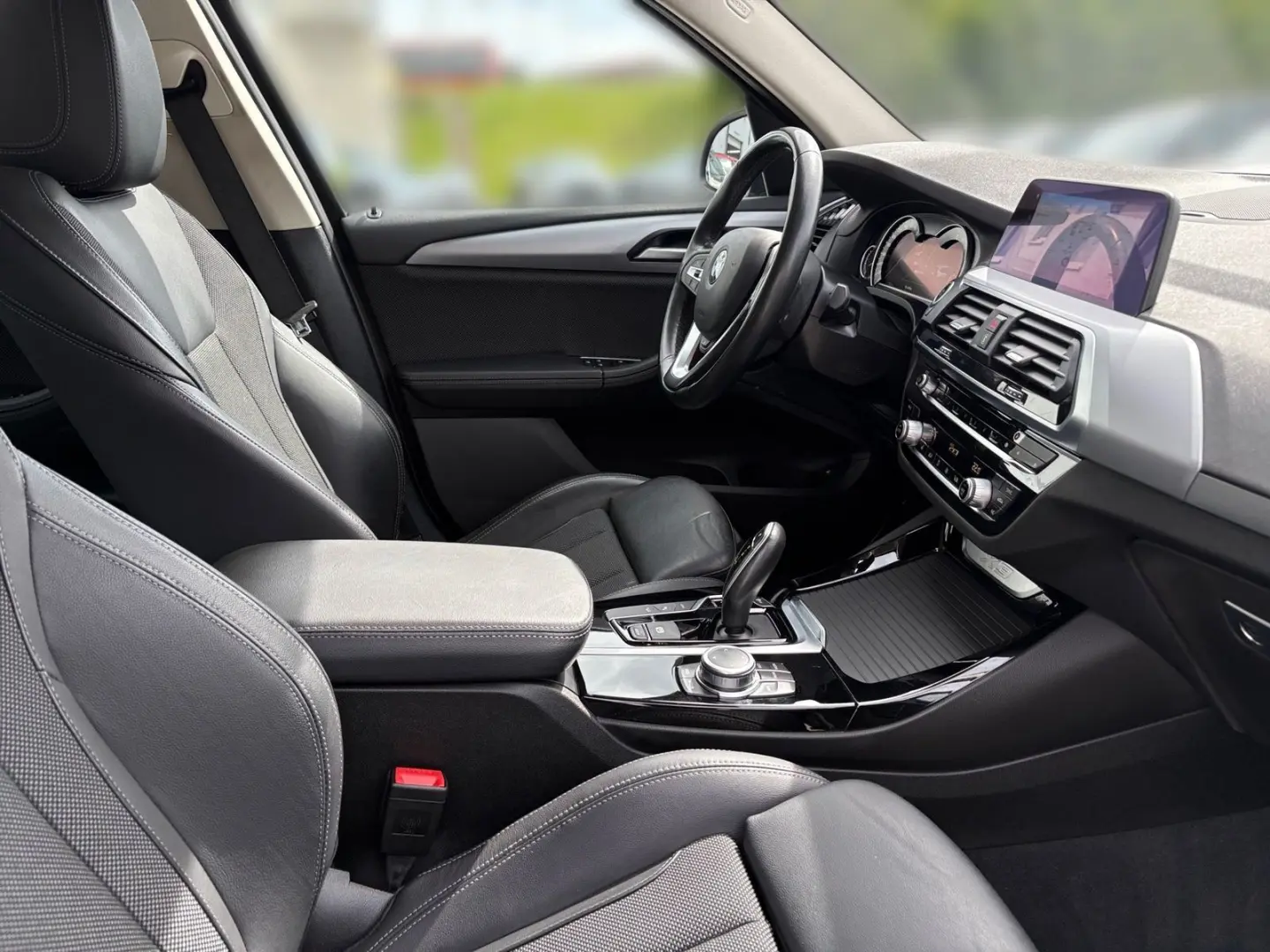 X3 xDrive30e Advantage AHK Klimaautom. PDC SHZ