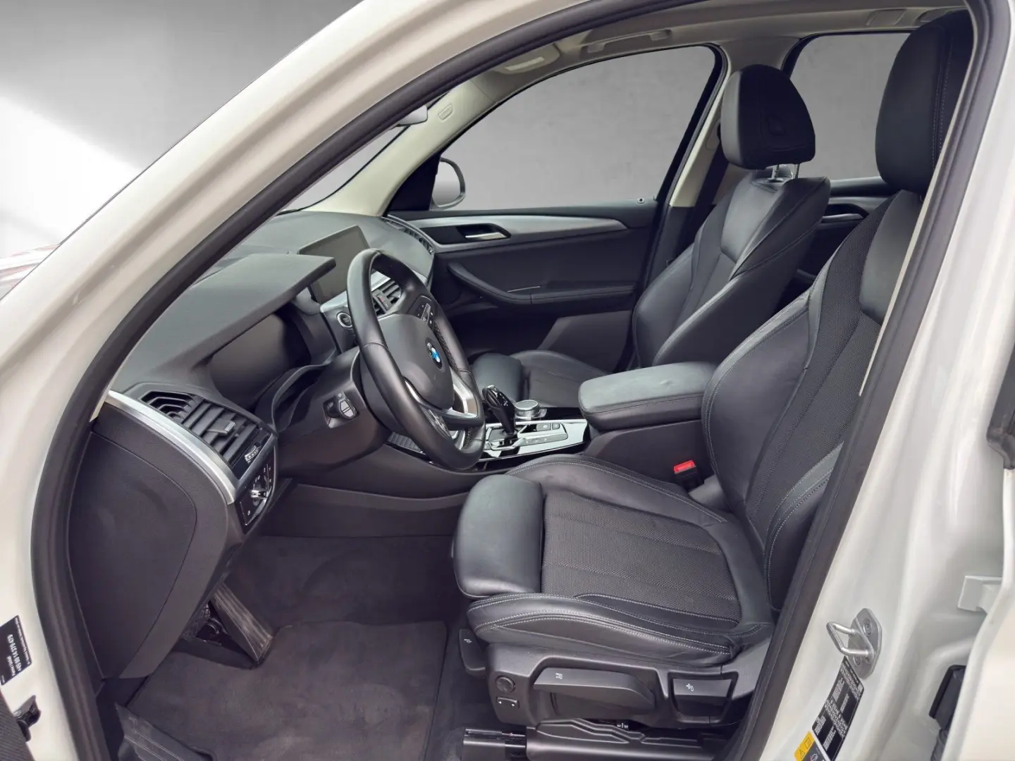 X3 xDrive30e Advantage Sportsitze NavPro Headup