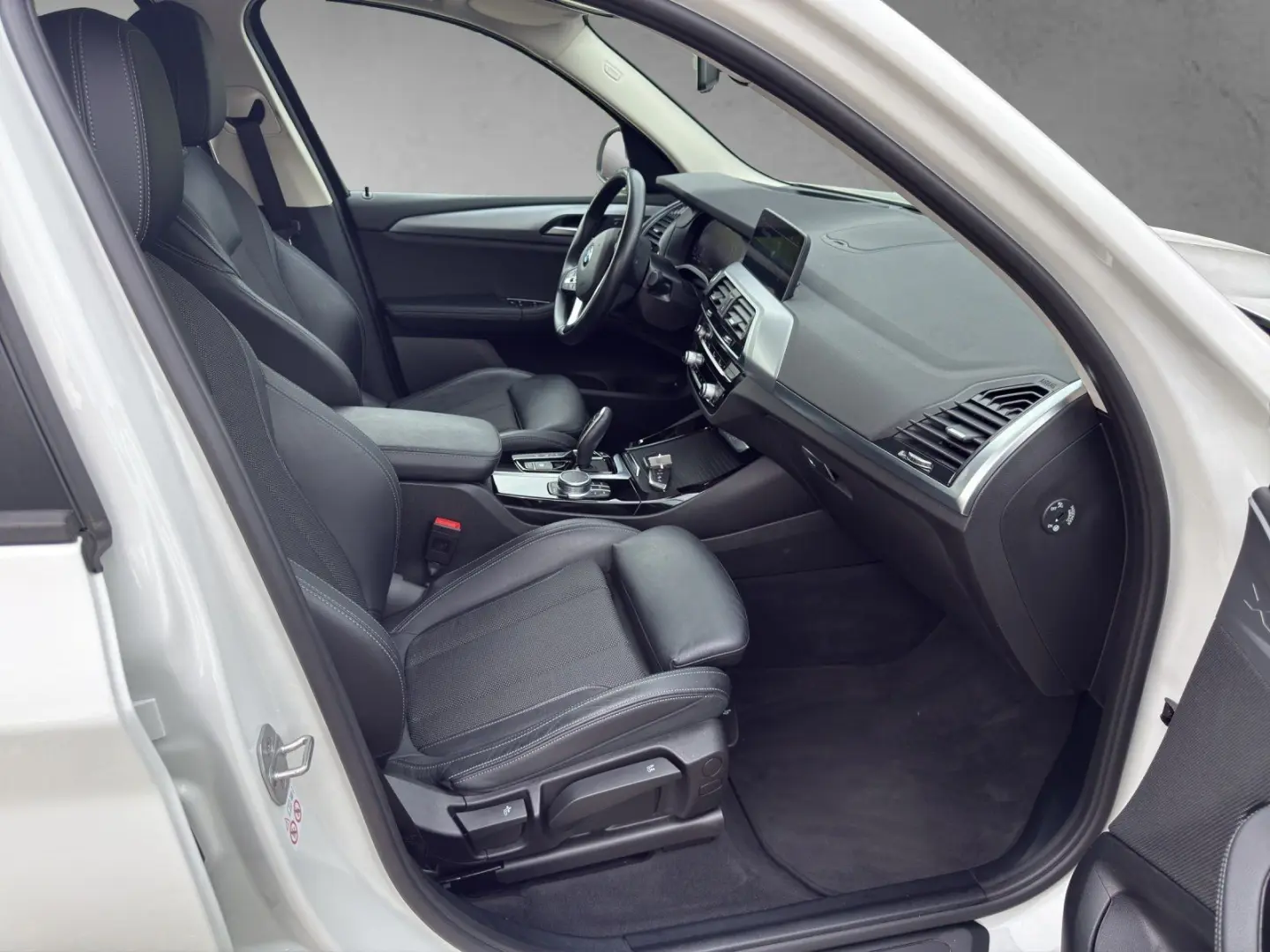 X3 xDrive30e Advantage Sportsitze NavPro Headup