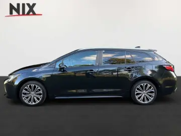 Corolla Touring Sports 2.0 Hybrid Team D KAMERA