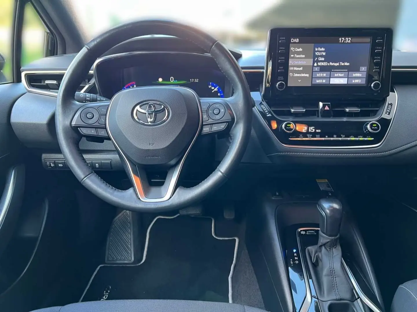 Corolla Touring Sports 2.0 Hybrid Team D KAMERA