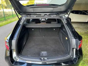 Corolla Touring Sports 2.0 Hybrid Team D KAMERA