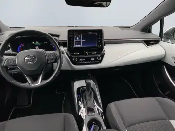Corolla 2.0 Hybrid TS Team D  LED CarPlay CAM