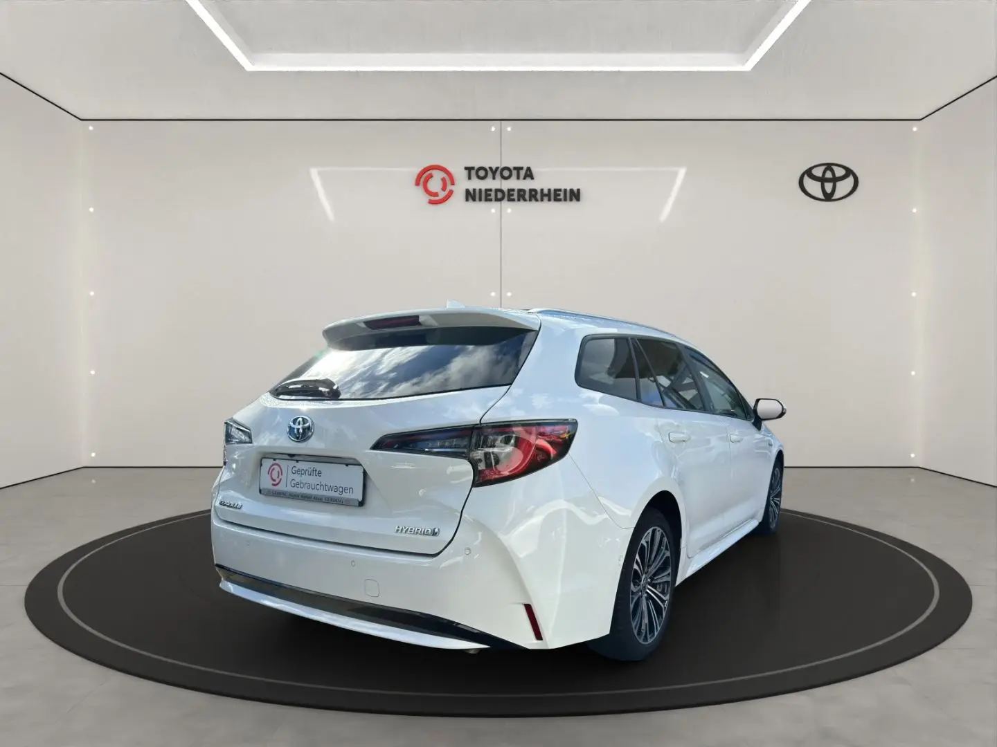 Corolla Touring Sports Hybrid Team D 1.8 LED RFK
