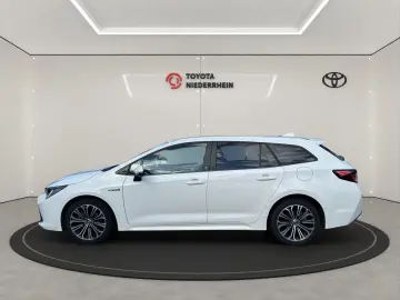 Corolla Touring Sports Hybrid Team D 1.8 LED RFK