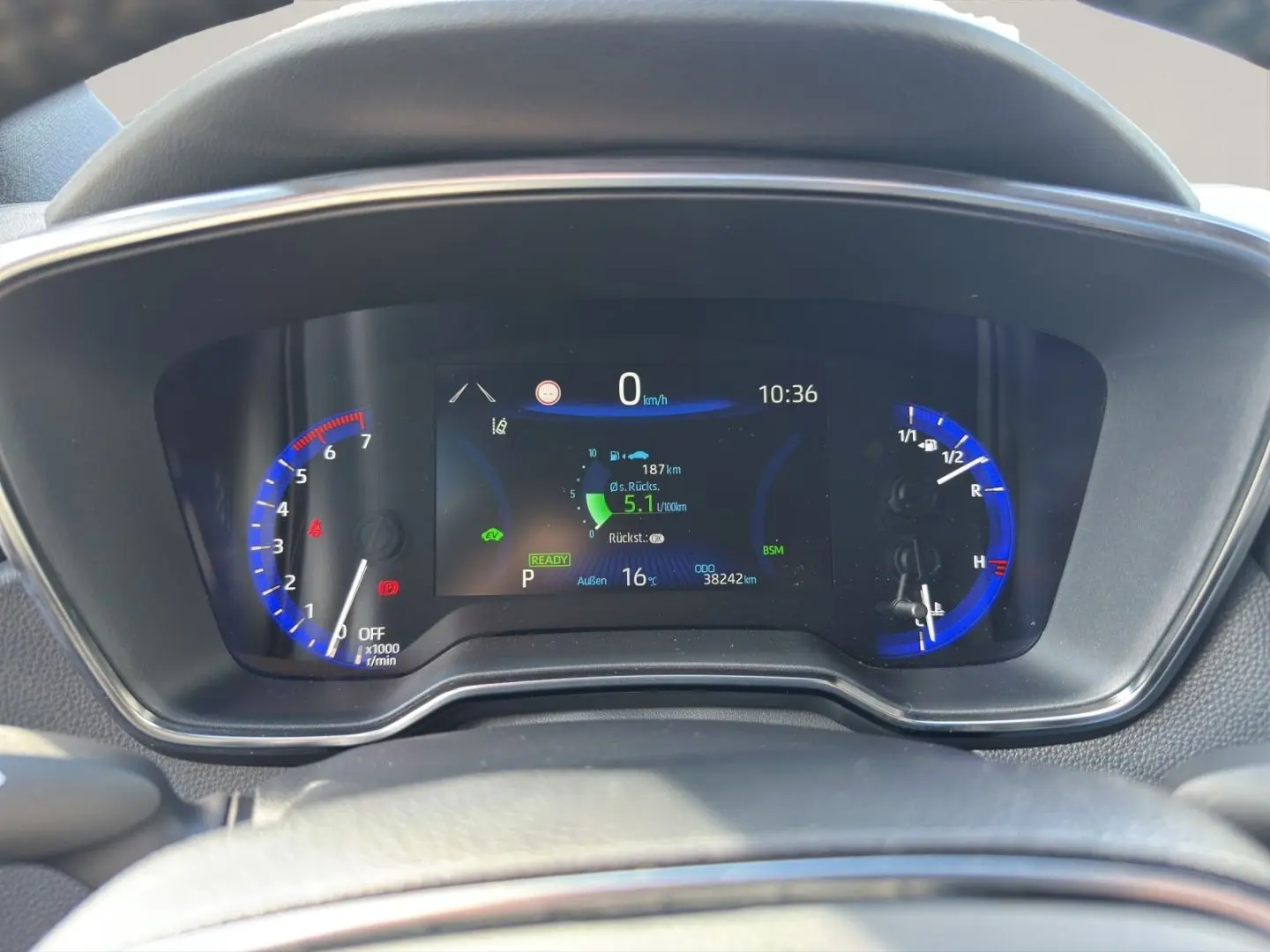 Corolla Touring Sports Hybrid Team D 1.8 LED RFK