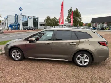 Corolla Touring Hybrid Active Navi Klima Kamera