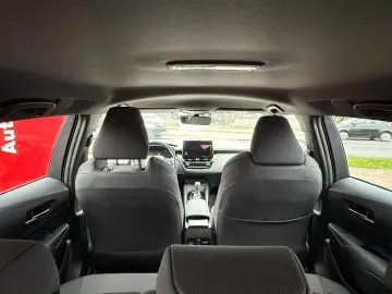 Corolla Touring Hybrid Active Navi Klima Kamera