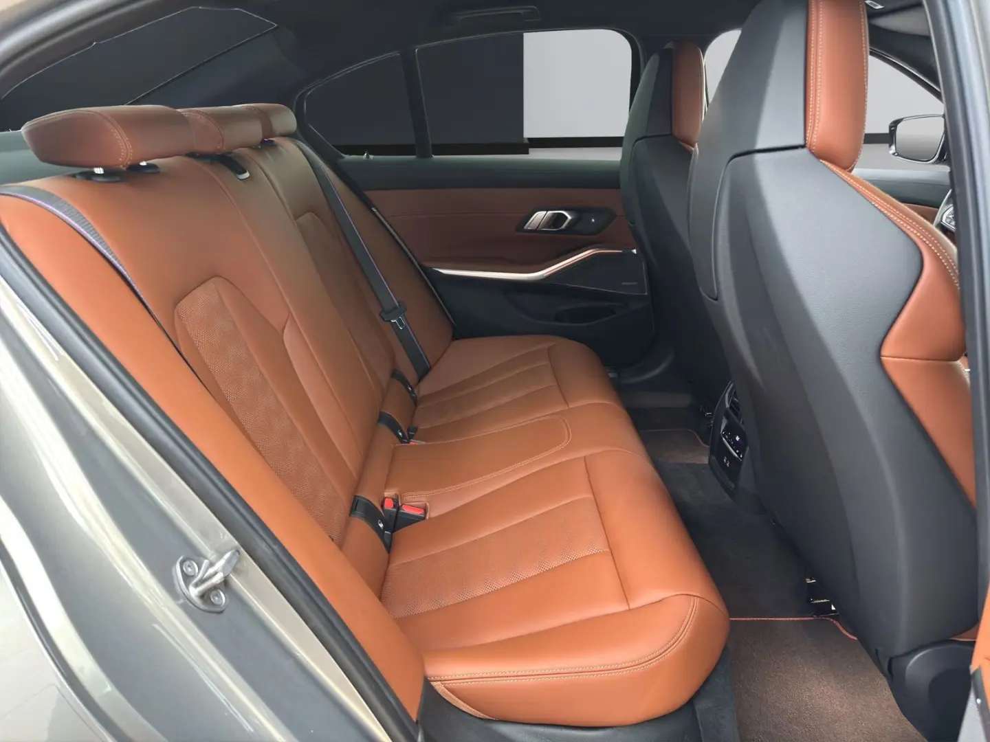 M3 Competition xDrive Limousine [Laser, Carbon]