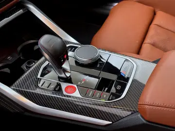M3 Competition xDrive Limousine [Laser, Carbon]