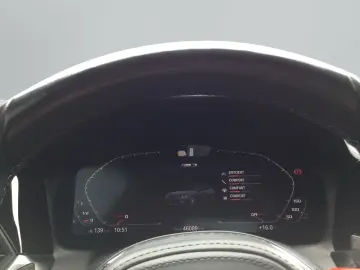 M3 Competition Head Up Display elektrische Sitze