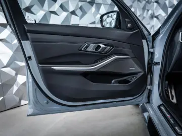 M3  xDrive Competition