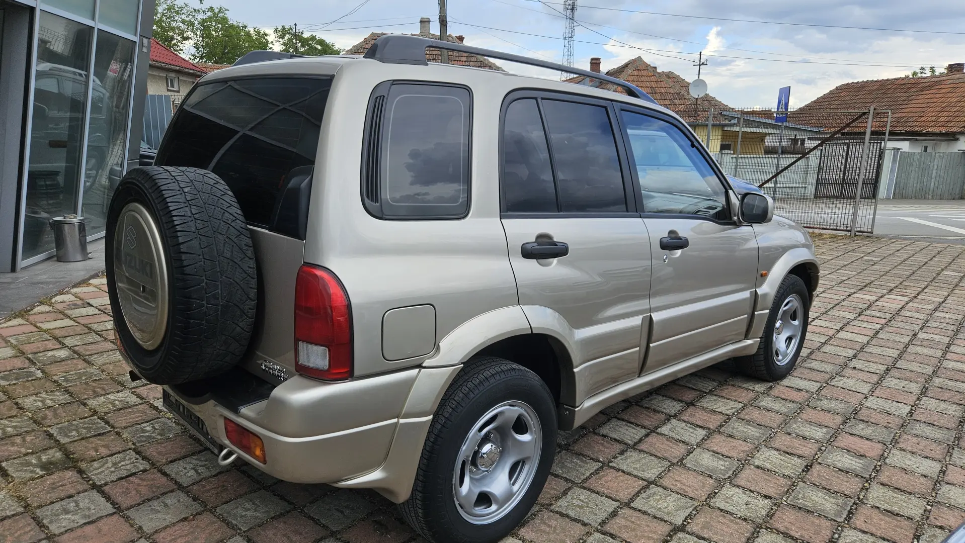 Suzuki grand vitara