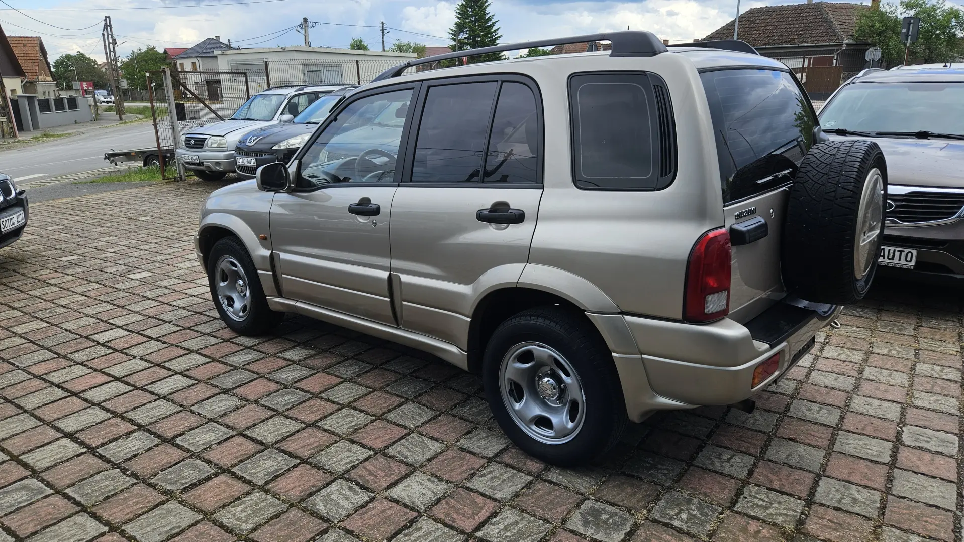 Suzuki grand vitara