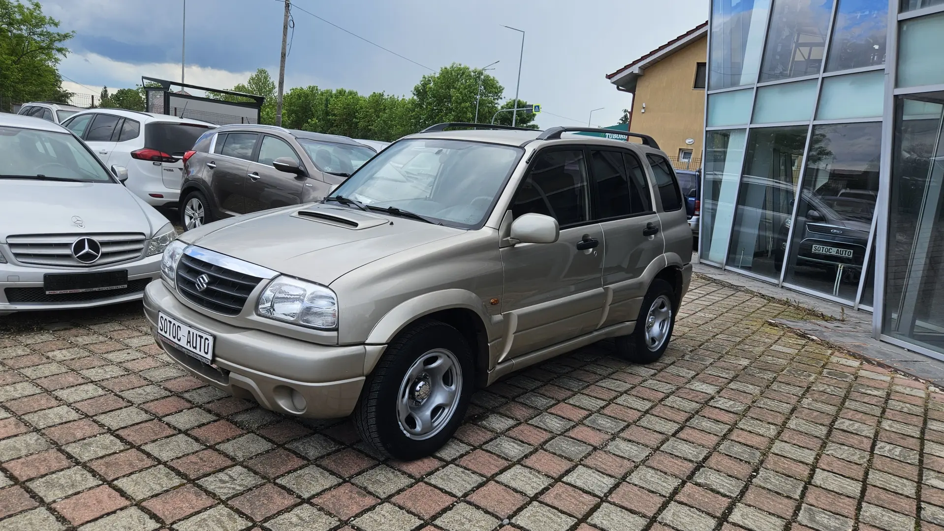 Suzuki grand vitara
