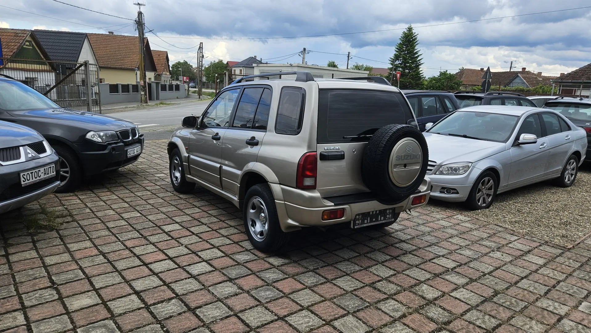 Suzuki grand vitara