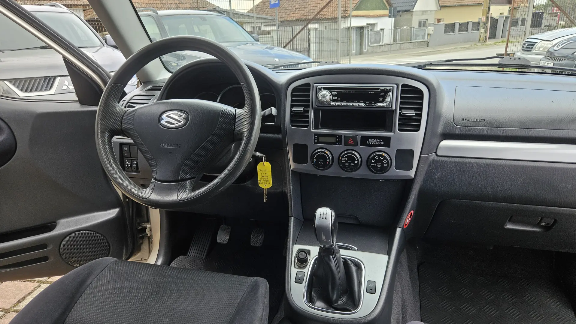 Suzuki grand vitara