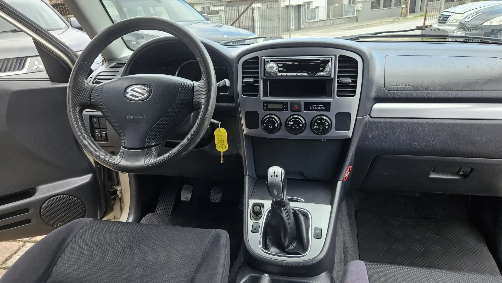 Suzuki grand vitara