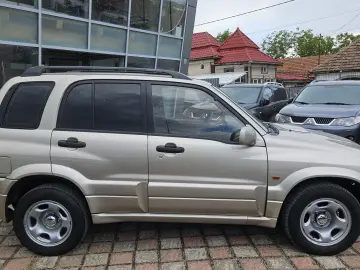 Suzuki grand vitara