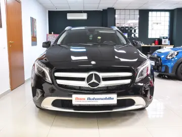 2014 Mercedes Benz GLA 200 cdi Automat LED Xenon Camera