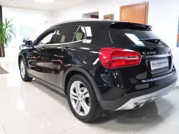 2014 Mercedes Benz GLA 200 cdi Automat LED Xenon Camera