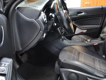 2014 Mercedes Benz GLA 200 cdi Automat LED Xenon Camera