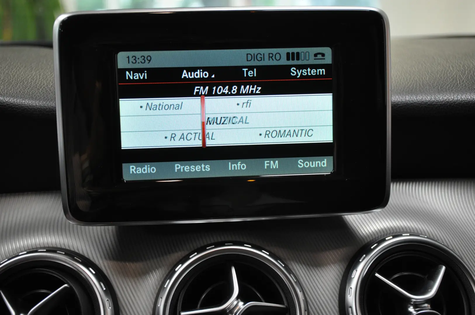 2014 Mercedes Benz GLA 200 cdi Automat LED Xenon Camera