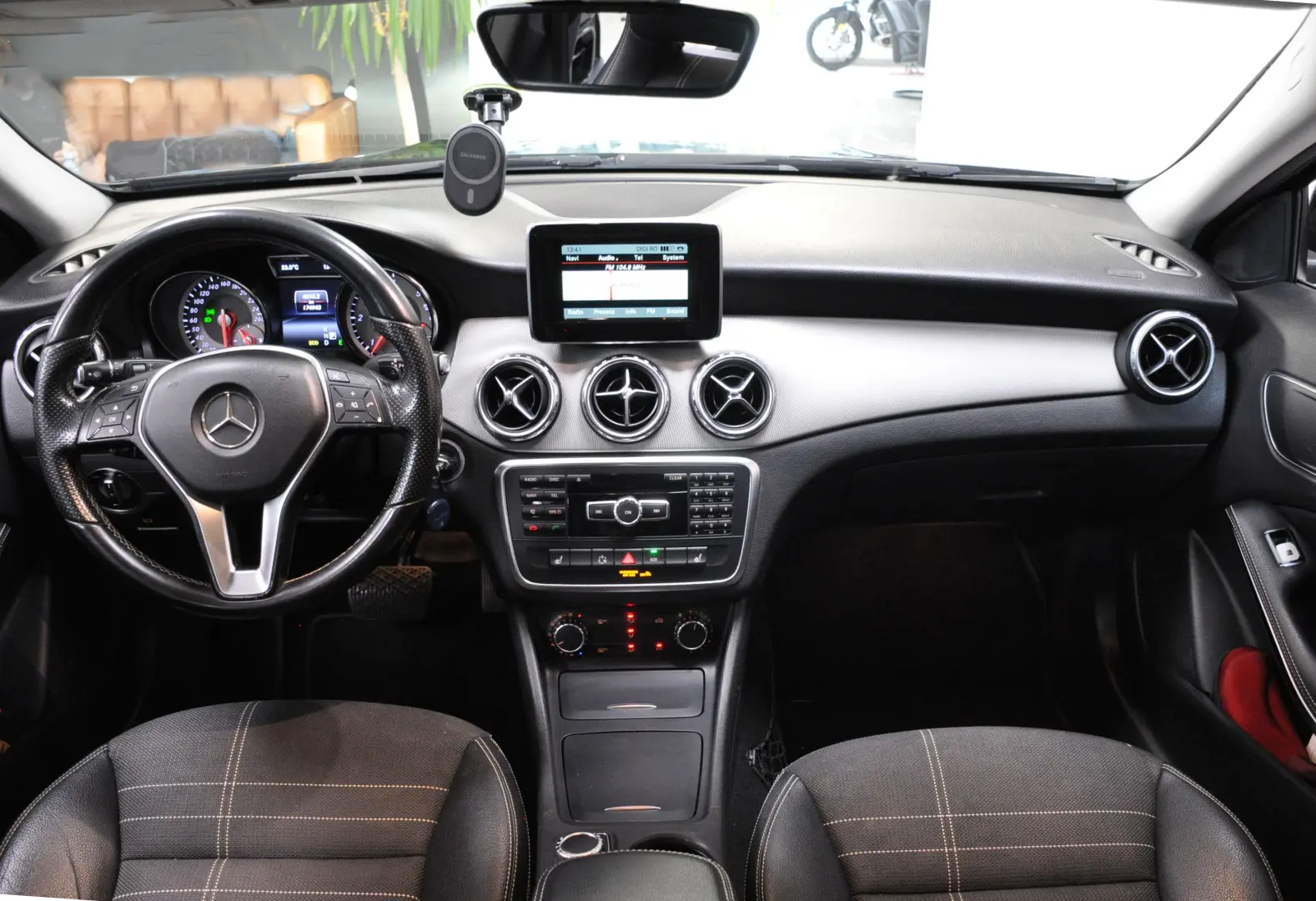 2014 Mercedes Benz GLA 200 cdi Automat LED Xenon Camera