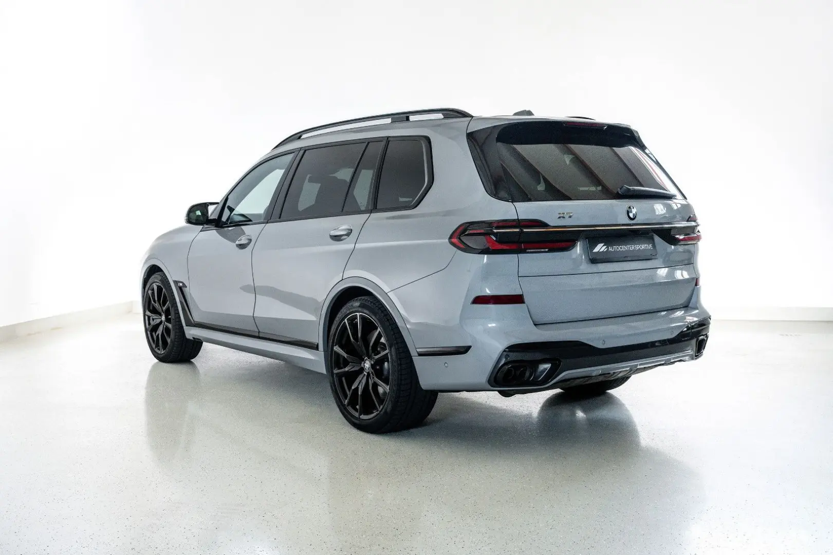 X7 M60i M SPORT PRO